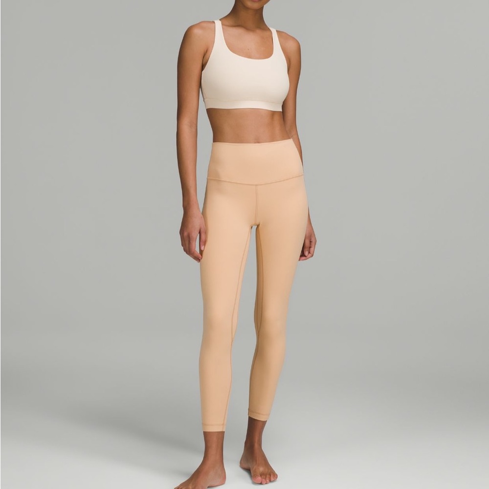 NWT Align Contour 25”